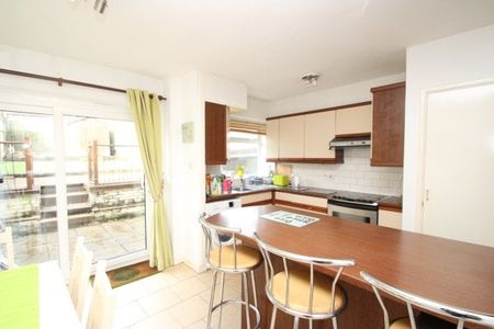 Sundale Avenue, Selsdon, CR2, Property for rent - Photo 3