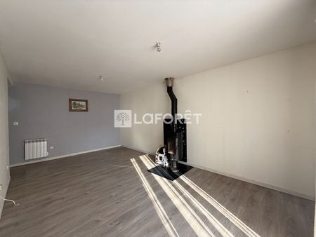 House - Photo 2