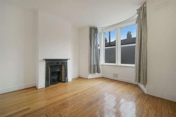 Kilburn Lane, Queens Park, London, W10 - Photo 1