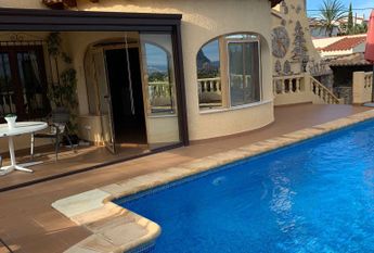 Villa for rent with 3 bedrooms and pool in Calpe for the winter season.