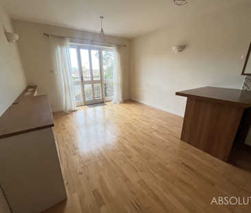 2 bed flat to rent in Winner Street, Dove Court, TQ3 - Photo 3