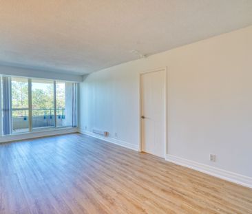 For Lease - 32 Clarissa Drive Unit# 417, Richmond Hill, Ontario - Photo 1