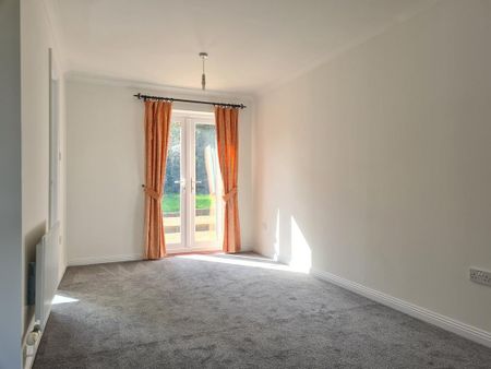 3 bedroom detached bungalow to rent - Photo 4