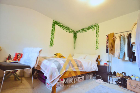 1 bedroom semi-detached house to rent - Photo 4