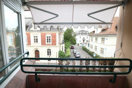Erstvermietung nach Teilsanierung - schöne 3 1/2-Zimmerwohnung in Basel - Photo 2
