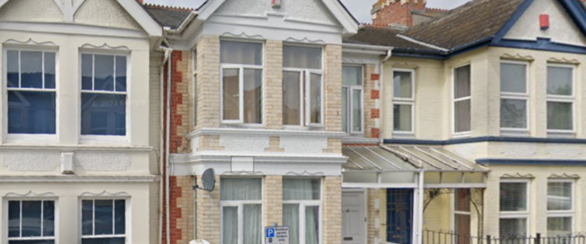 Hillside Avenue Room 5 - Photo 1