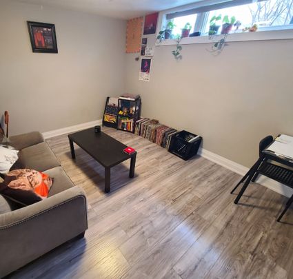 For Lease - 1176 Alexandra Avenue Unit# Basement, Mississauga, Ontario - Photo 1