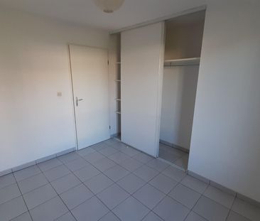 location Appartement T2 DE 43.22m² À ST JEAN - Photo 3