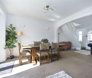 The Common, Cranleigh, GU6 - Photo 6