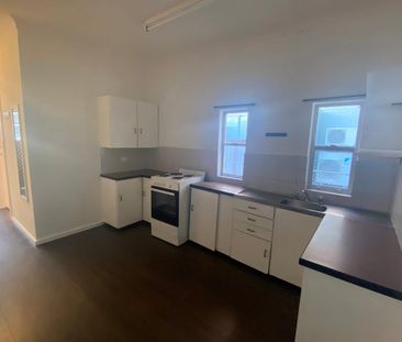 Neat Two Bedroom Unit in CBD Location! - Photo 2