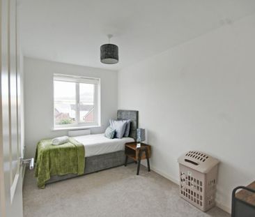 2 bedroom flat to rent - Photo 4