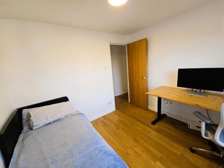 2 bedroom apartment to rent - Photo 5