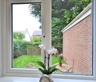 5 Ardgowan Drive, Woodstock, Belfast, BT6 9BY - Photo 6