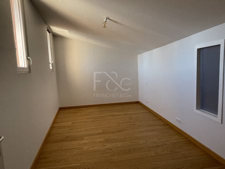Duplex T5 de 143 m² - rue Emile Zola Lyon 2ème - Photo 3