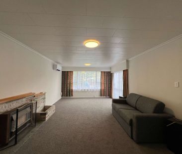 Wainuiomata 3 Bedrooms - Photo 6