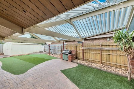 5 Sonia Court, 3030, Werribee Vic - Photo 4