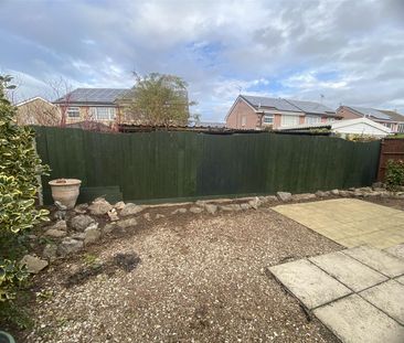 St. Georges Road, Thorne, Doncaster - Photo 1