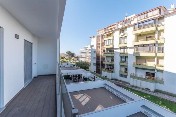 2 bedroom luxury Flat for rent in Cascais, Portugal - Photo 1