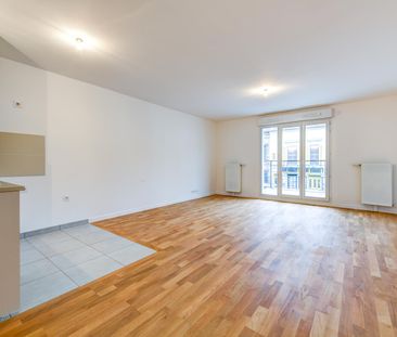 location Appartement F3 DE 62.8m² À VILLIERS SUR MARNE - Photo 3