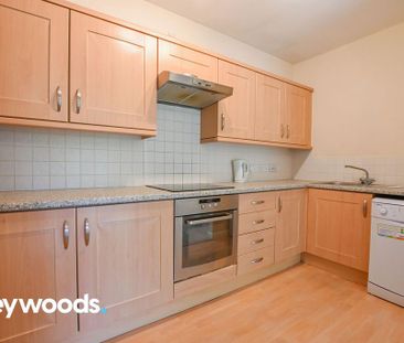 2 bedroom flat to rent - Photo 6