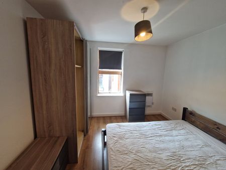 2 Bed Flat, Barton Place, M4 - Photo 5