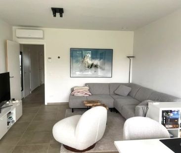 Appartement te huur - Photo 1