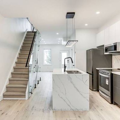 Stunning newly renovated home in Prime Danforth W/ Parking - Photo 3