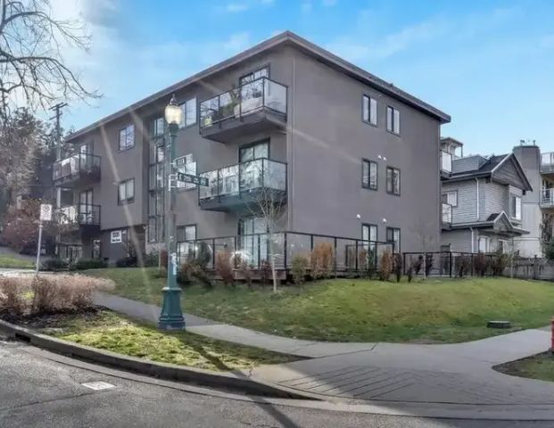 2325 GLEN DR | 2325 GLEN DR, Vancouver - Photo 1