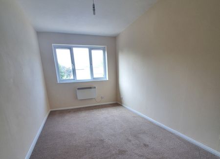 1 Bed Flat, Leaside Road, E5 - Photo 5
