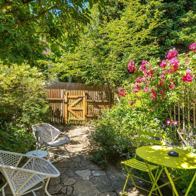 3 bedroom cottage to rent - Photo 1
