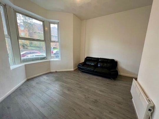 Cowbridge Road East, Cardiff, Canton - Photo 1