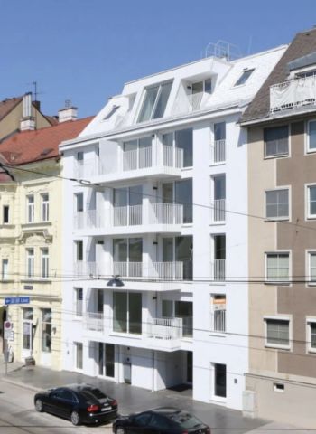 *TOP-MODERN* - Lichtdurchflutete Neubau-Wohnung mit Balkon in bester Lage - Photo 2
