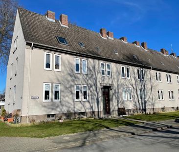 Gepflegte 3-Zimmer-Wohnung mit Dusche im Stadtteil Fedderwardergroden - Photo 1