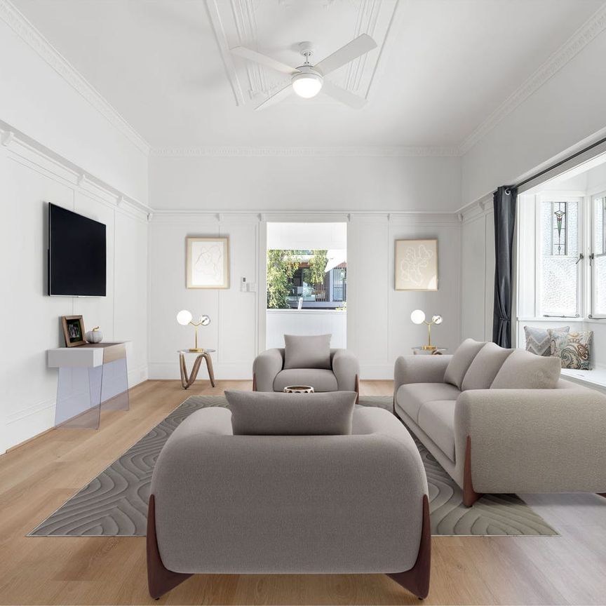 Newly Renovated Modern Home in Prime East Brisbane Location - Photo 1