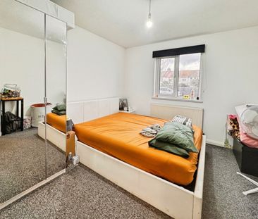 South Avenue, Southend-On-Sea - Photo 2