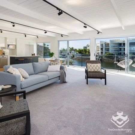 Create Listing - Photo 4