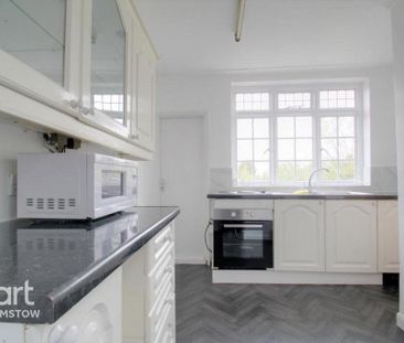 2 bedroom maisonette to rent - Photo 6