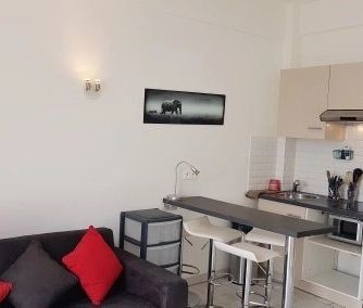 Location appartement meublé Golfe Juan - Photo 4