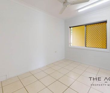 Low-Maintenance Living in a Convenient Koongal Location - Photo 2