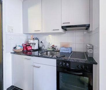 Gemütliche 1.0-Zi. Wohnung an urbaner Lage - Photo 3
