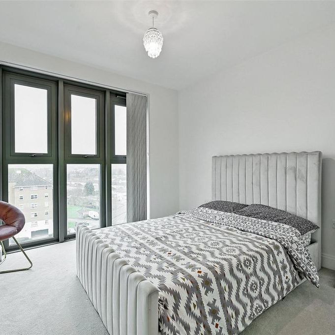 2 bedroom penthouse to rent - Photo 1