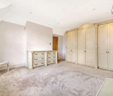 2 Bedroom Apartment - Photo 4