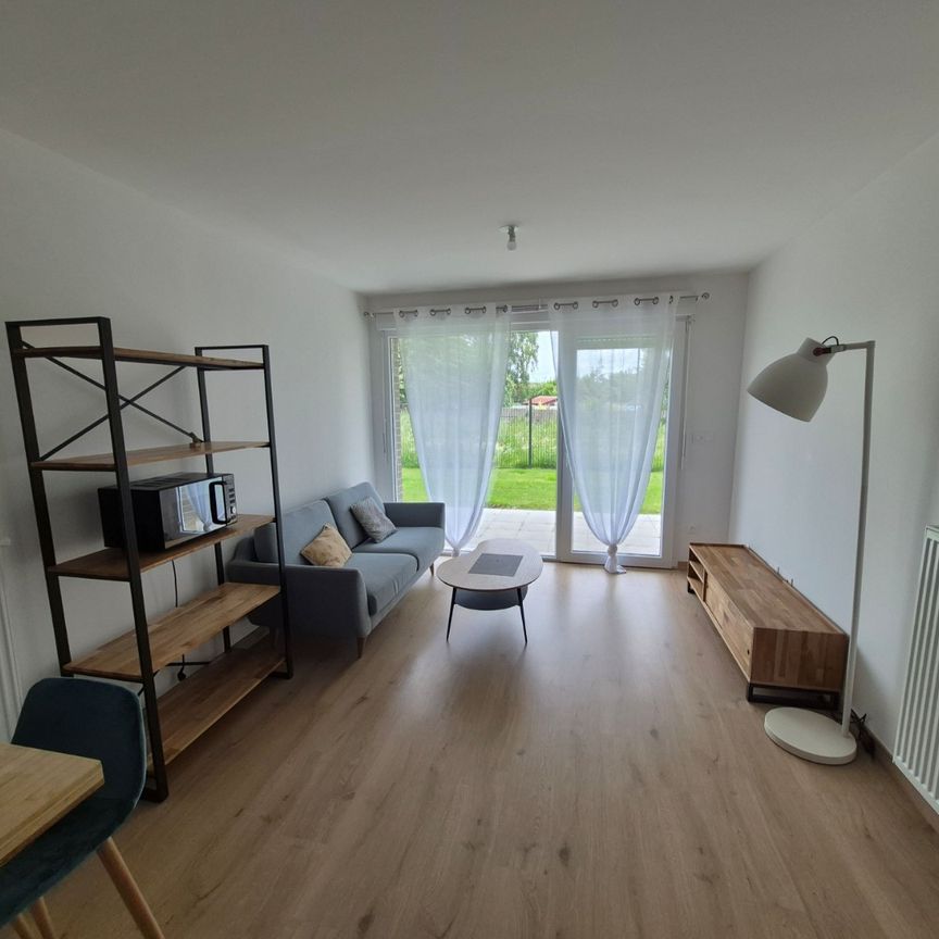 Location Appartement 2 pièces 42m² TEMPLEUVE EN PEVELE 59242 - Photo 1