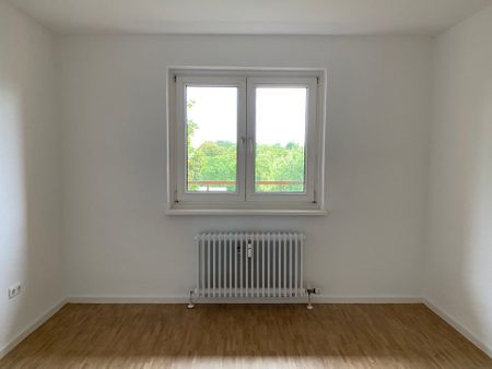 Hammarskjöldring 10, 60439 Frankfurt am Main OT Niederursel - Foto 2