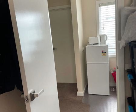 Caroline Springs - Photo 3