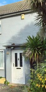 1 bedroom property to rent - Photo 3