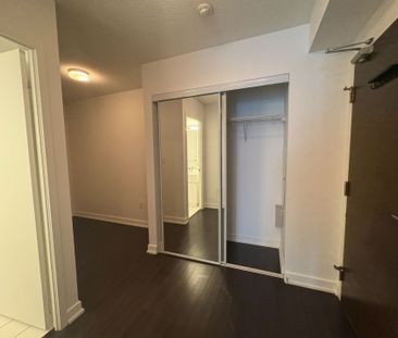 For Lease - 21 Iceboat Terrace Unit# 330, Toronto, Ontario - Photo 6