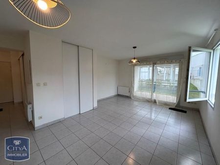 Location Appartement 2 pièces 40m² VAUX SUR MER 17640 - Photo 2