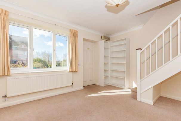 2 bedroom terraced house to rent - Photo 1