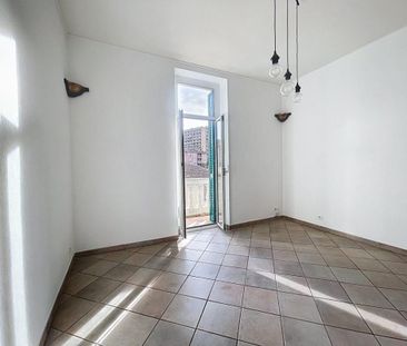 Location Appartement 3 pièces 63m² AJACCIO 20000 - Photo 2